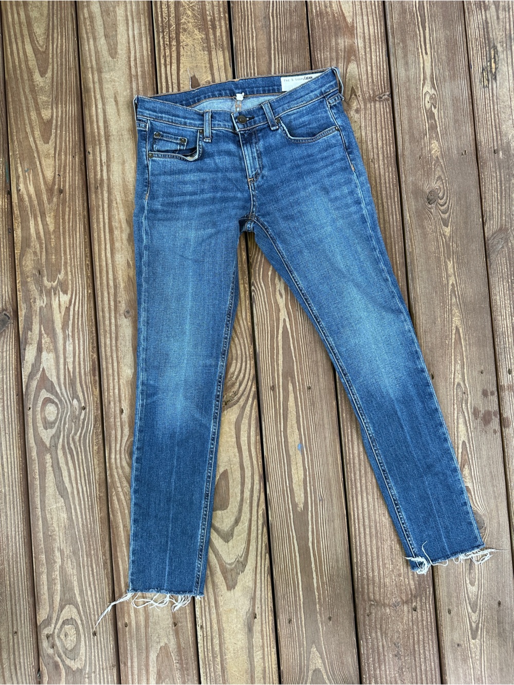 Rag & Bone DRE Boyfriend Jeans Womens 26 Blue Raw Hem Made USA